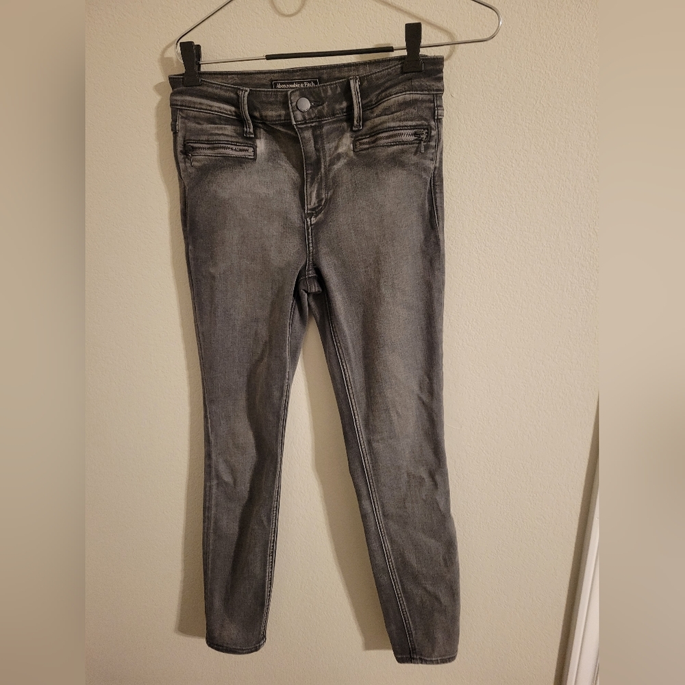 Abercrombie & Fitch jeans
